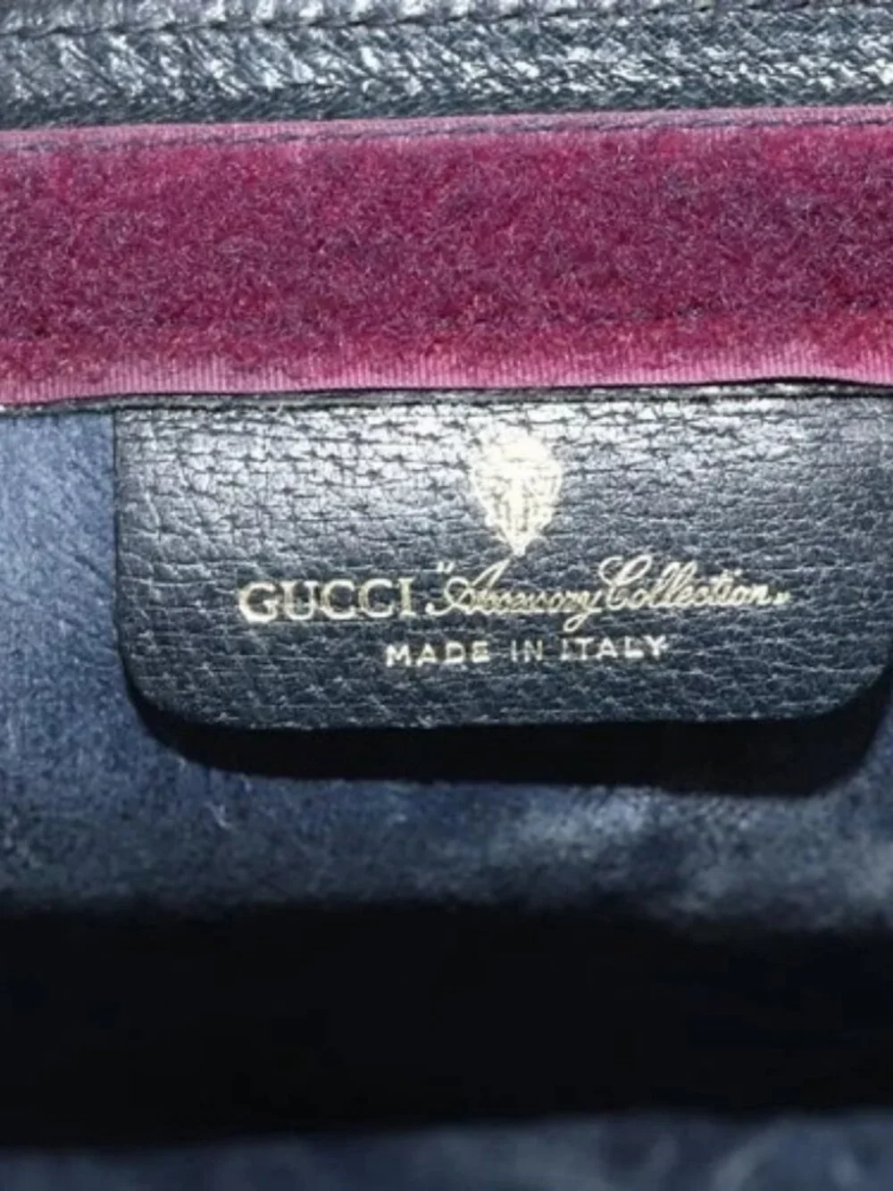 GUCCI GG Supreme Sherry Line Clutch Bag PVC Navy Red 89 01 002 Auth ka3487